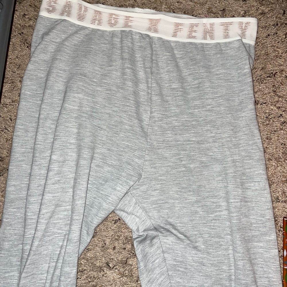 Savage X fenty leggings